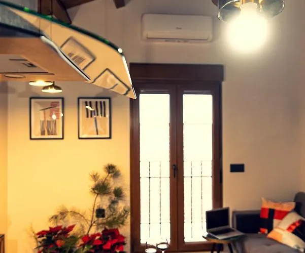 En El Valle Del Jerte Flores Angela * Cabezuela Del Valle